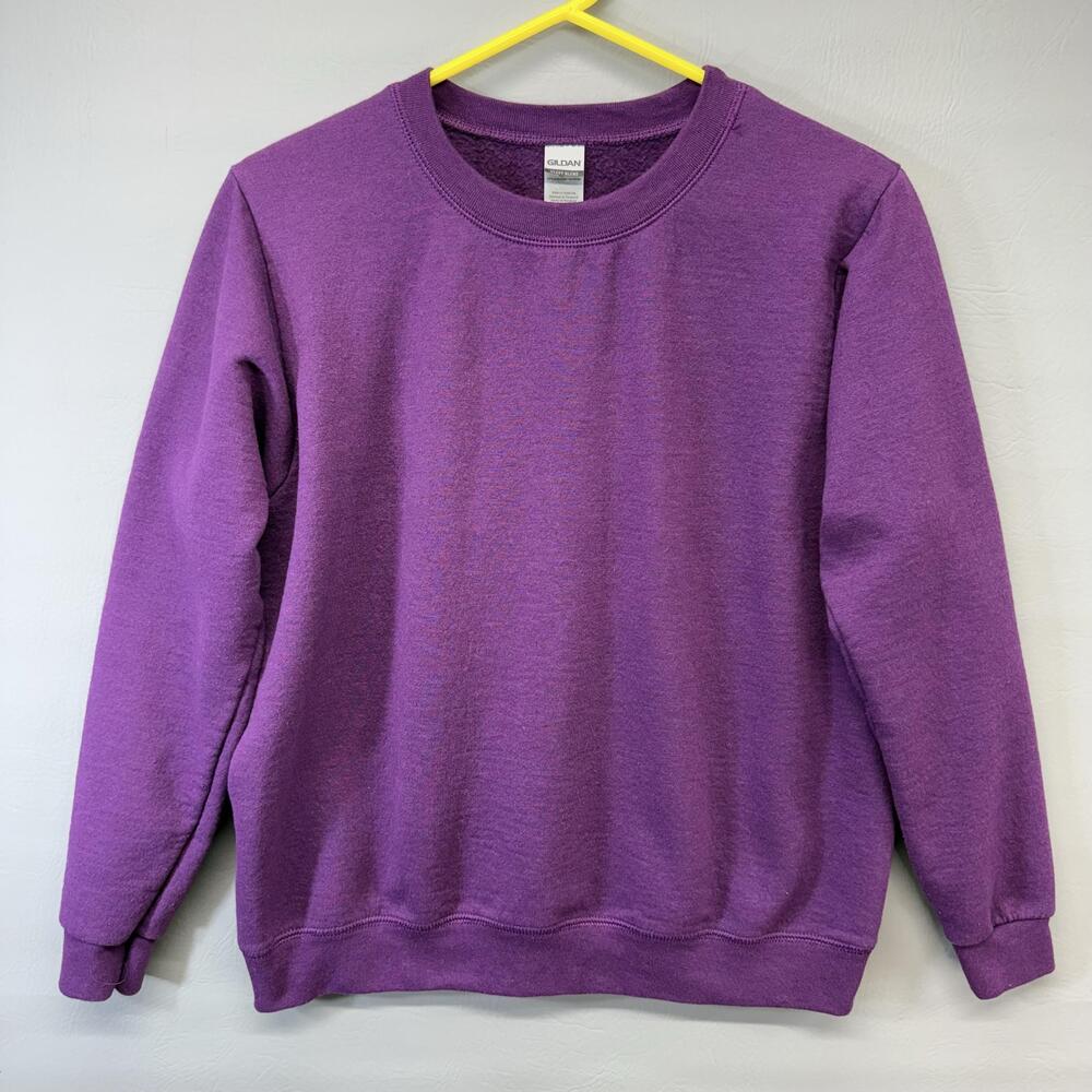 GILDAN Sweatshirt Womens Medium Purple Heavyweight Fleece Pullover Crewneck Cozy